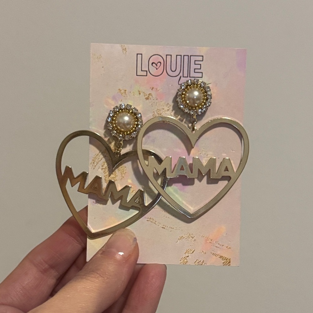 Gold Heart 'Mama' Earrings